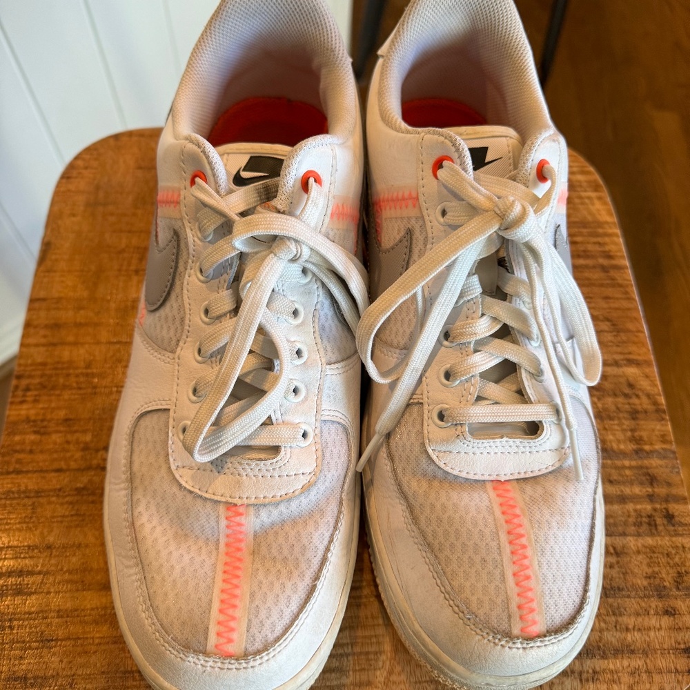 NIKE Men's shoes size 10.5 AIR FORCE 1 low transparent